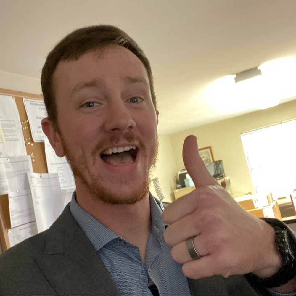 Meet your Posher, Elias